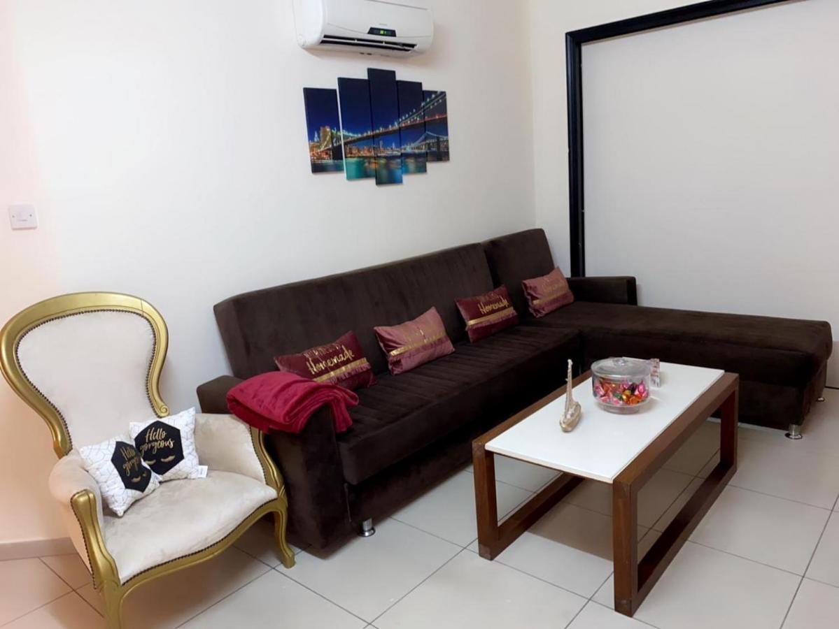 Larnaca Beach Apartment Exterior photo